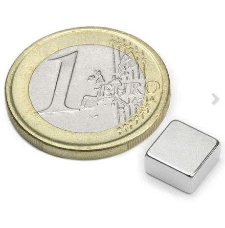 Disc Magnet block 8x8 mm, h�jd 4 mm (5st) Nickelpl�terad 1500g styrka