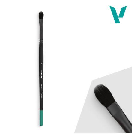 Vallejo Brush: Shader Series flat filbert synthetic No. 6